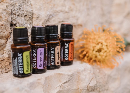 mehrere ätherische Öle doTERRA